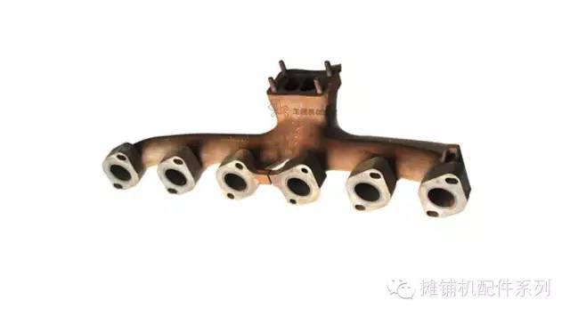 沃尔沃P7820摊铺机发动机排气歧管